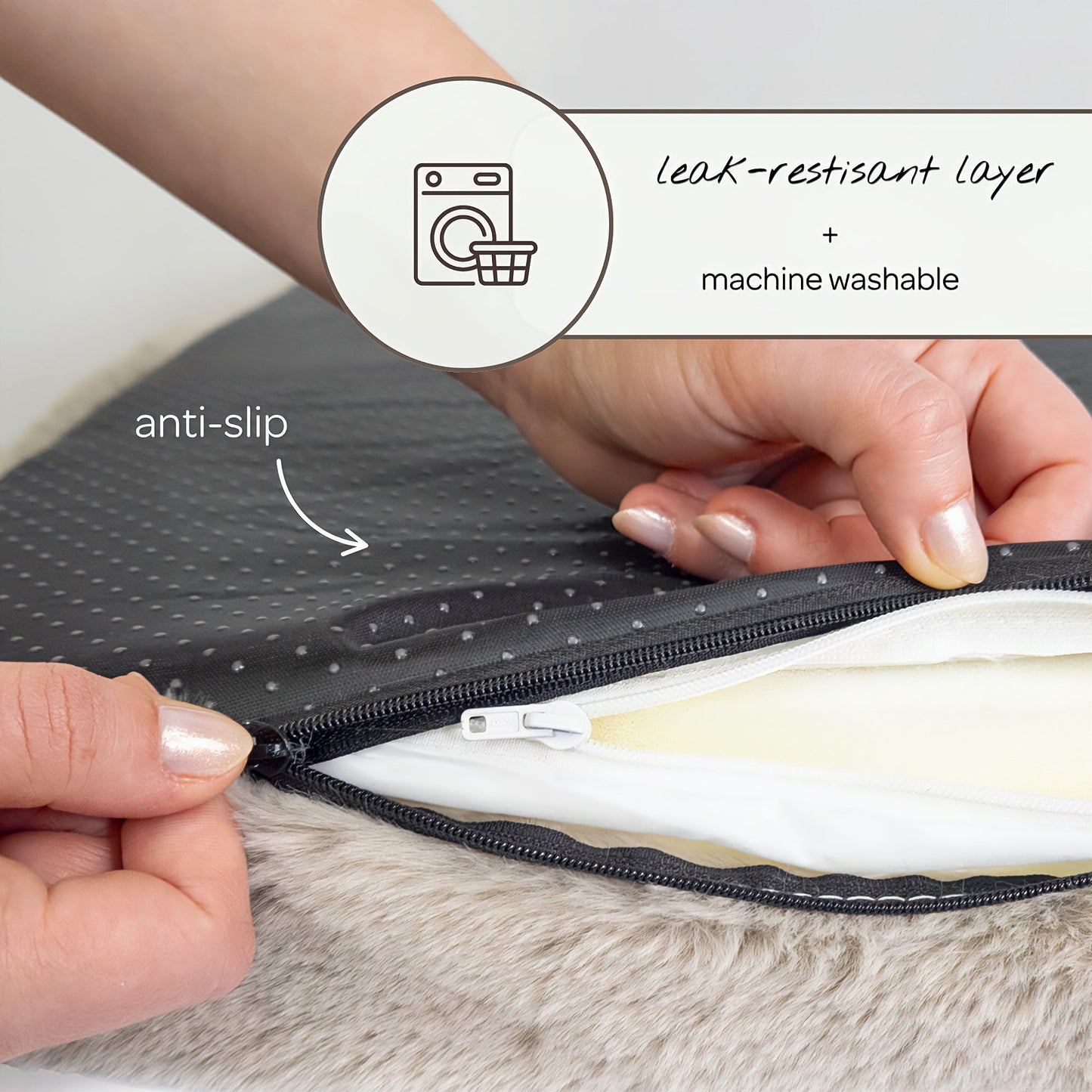 4Cats&Dogs Pixie Pad Leak-resistant Pet Bed