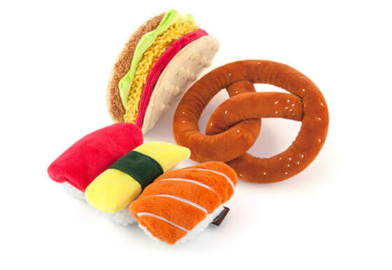 P.L.A.Y. International Classic Toy Set