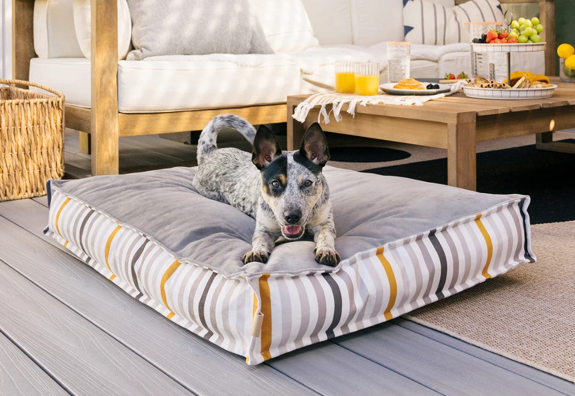 P.L.A.Y. Seaside Boxy Bed